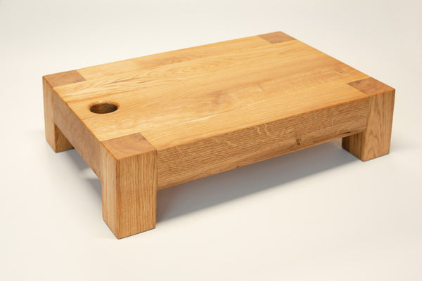 Tocător din lemn de stejar, Butcher's Block, cu picioare</br>550mm x 330mm x 125mm